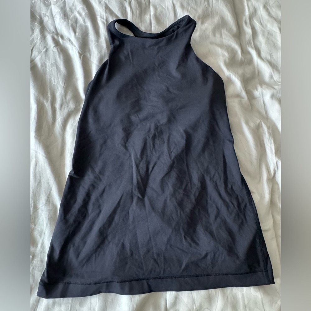 Lululemon top